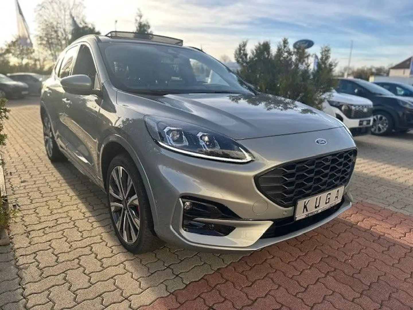 Ford Kuga PHEV ST-Line X 225PS *-35%|Pano|AHK|20"* Argent - 1