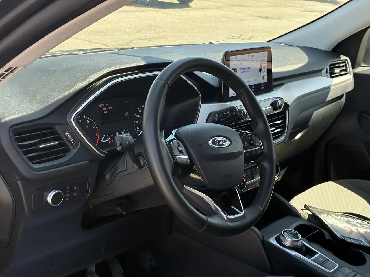 Ford Escape снимка Ford Escape