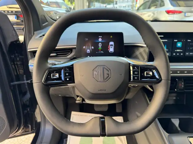 MG MG3 view 8
