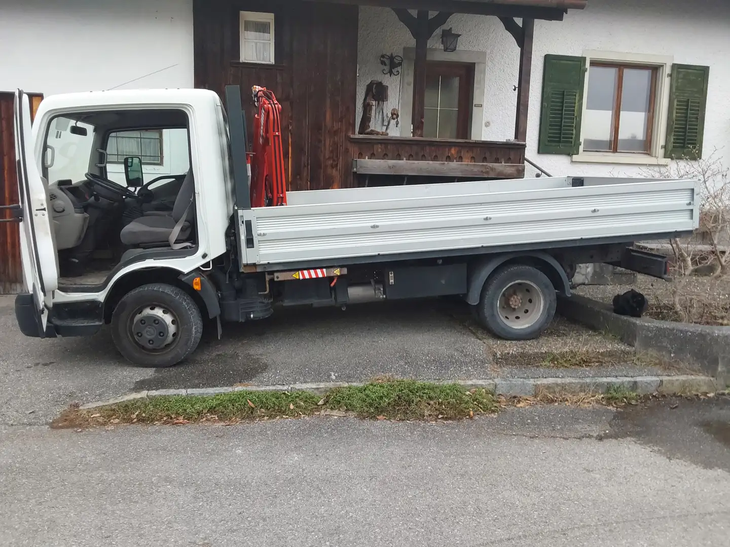 Nissan Cabstar 35.15 Weiß - 1
