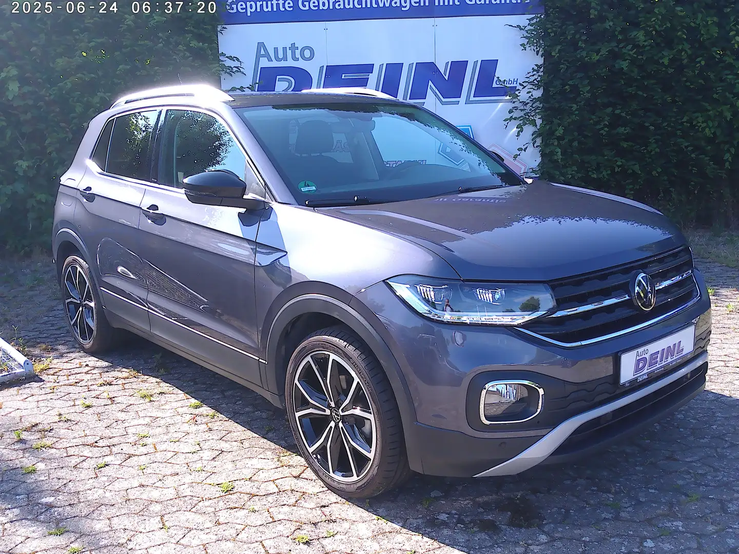 Volkswagen T-Cross Style Grau - 1