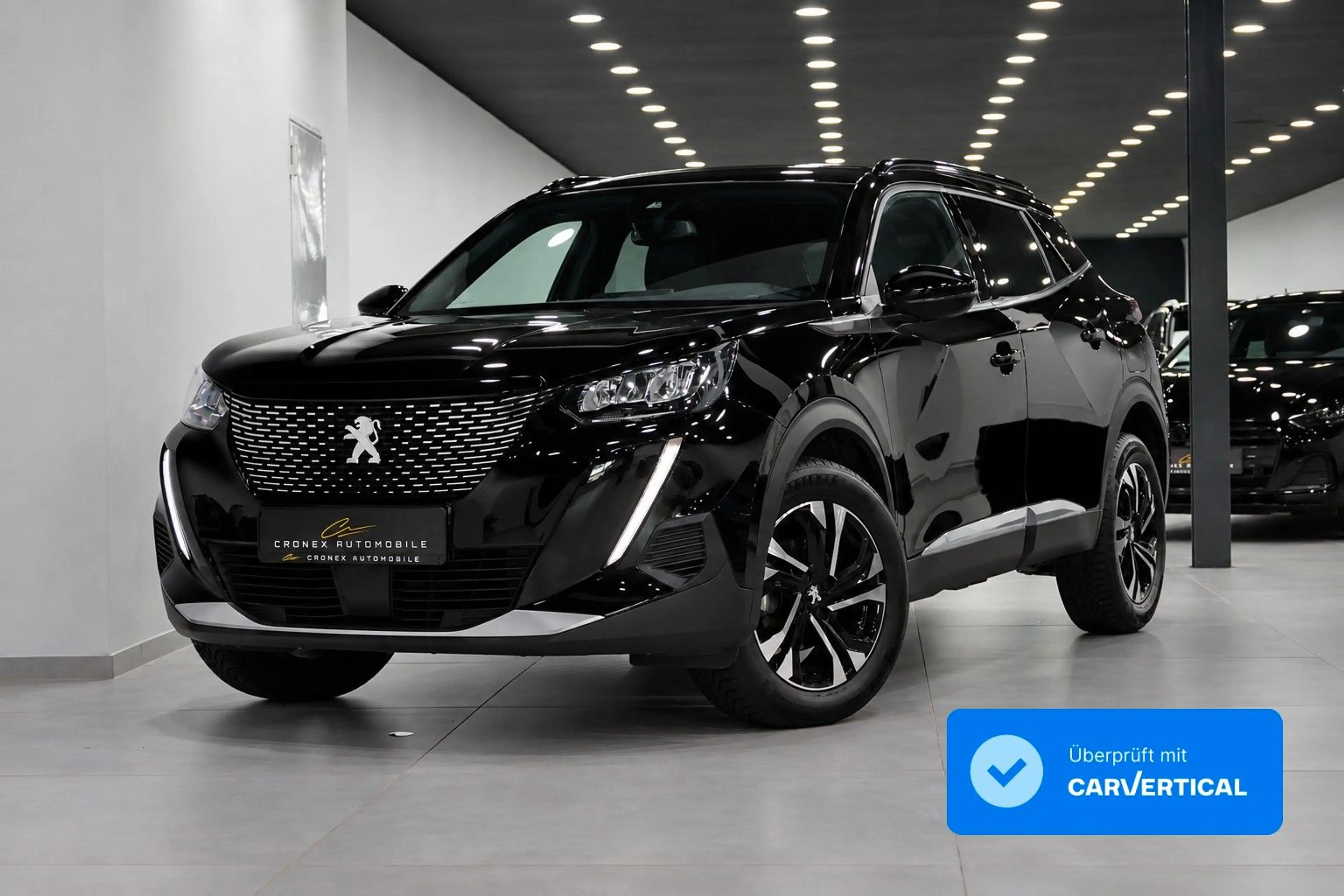 Peugeot 2008 Allure Pack/Navi/180°Kamera/LED/Shz/DAB+/LM