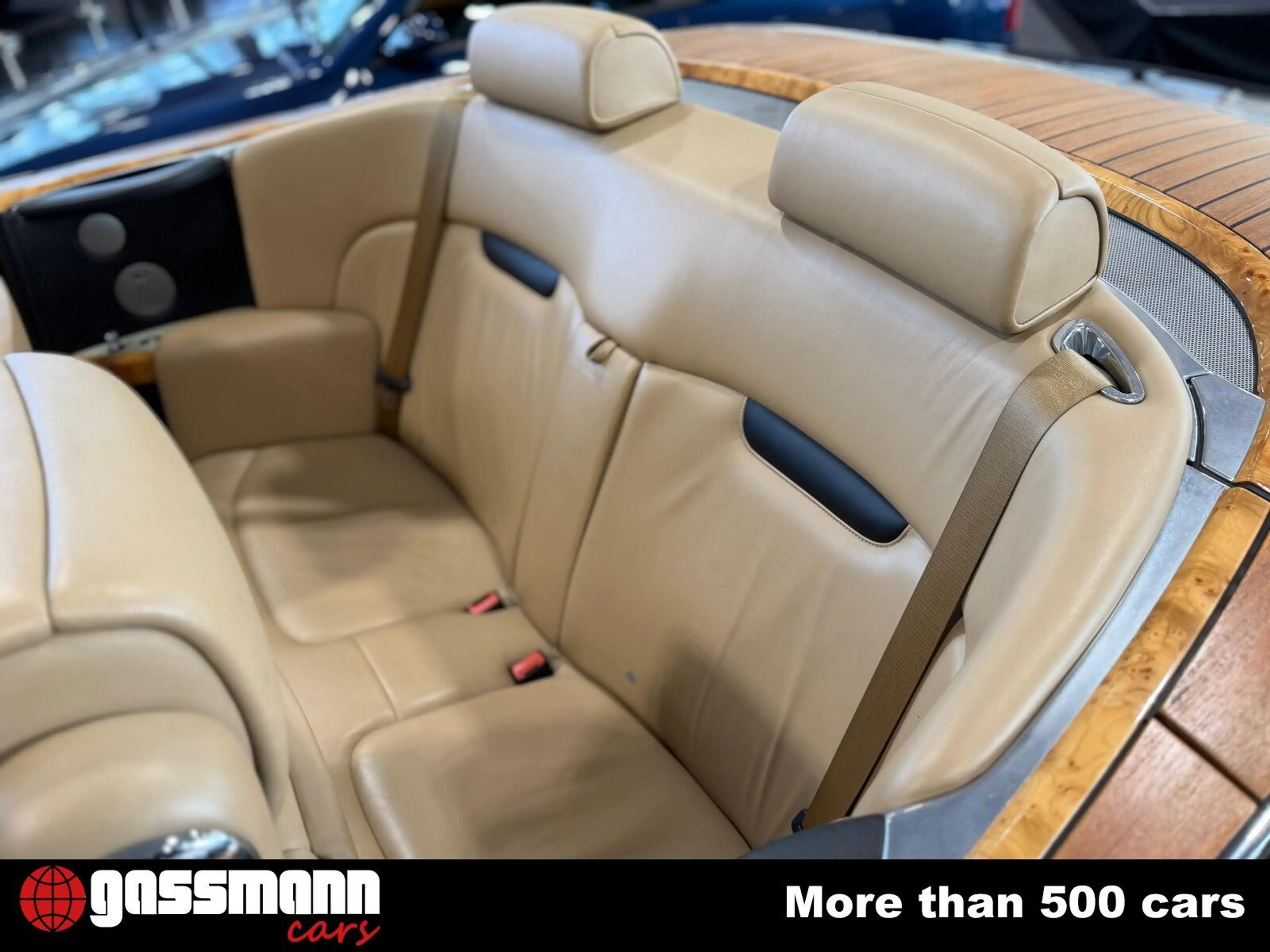 Rolls-Royce Phantom Drophead Coupe Cabrio — photo 9