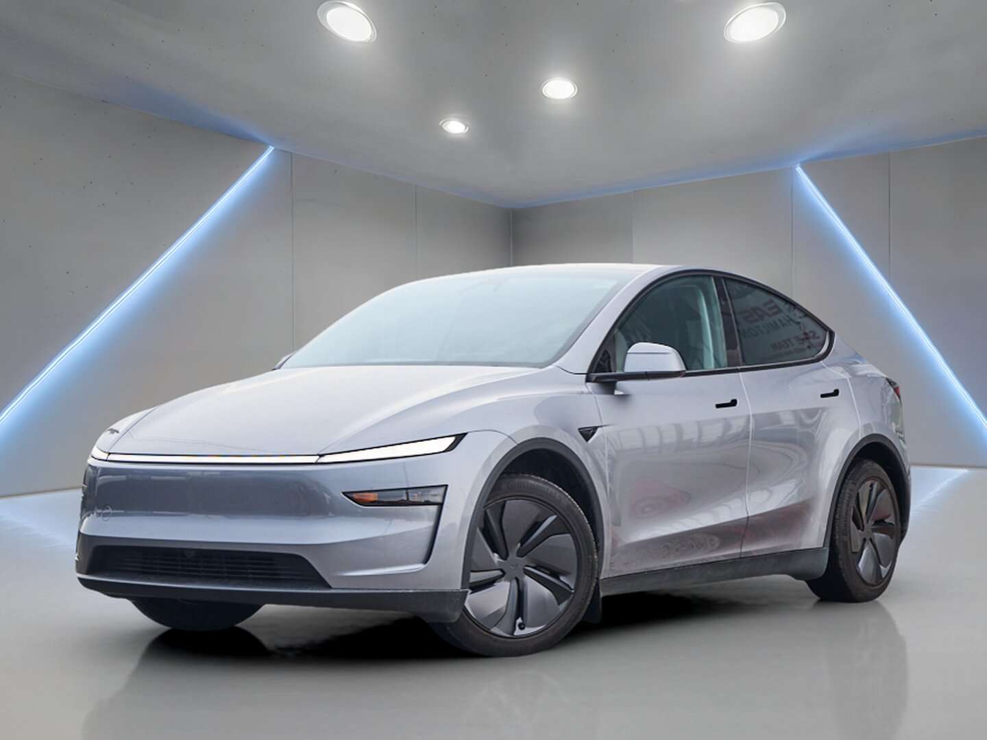 2026 Tesla Model Y Premium in QUICKSILVER GREY! $2600 Paint Option!