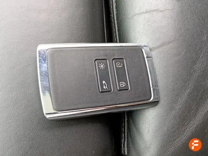 Renault Scénic 2019, foto 23