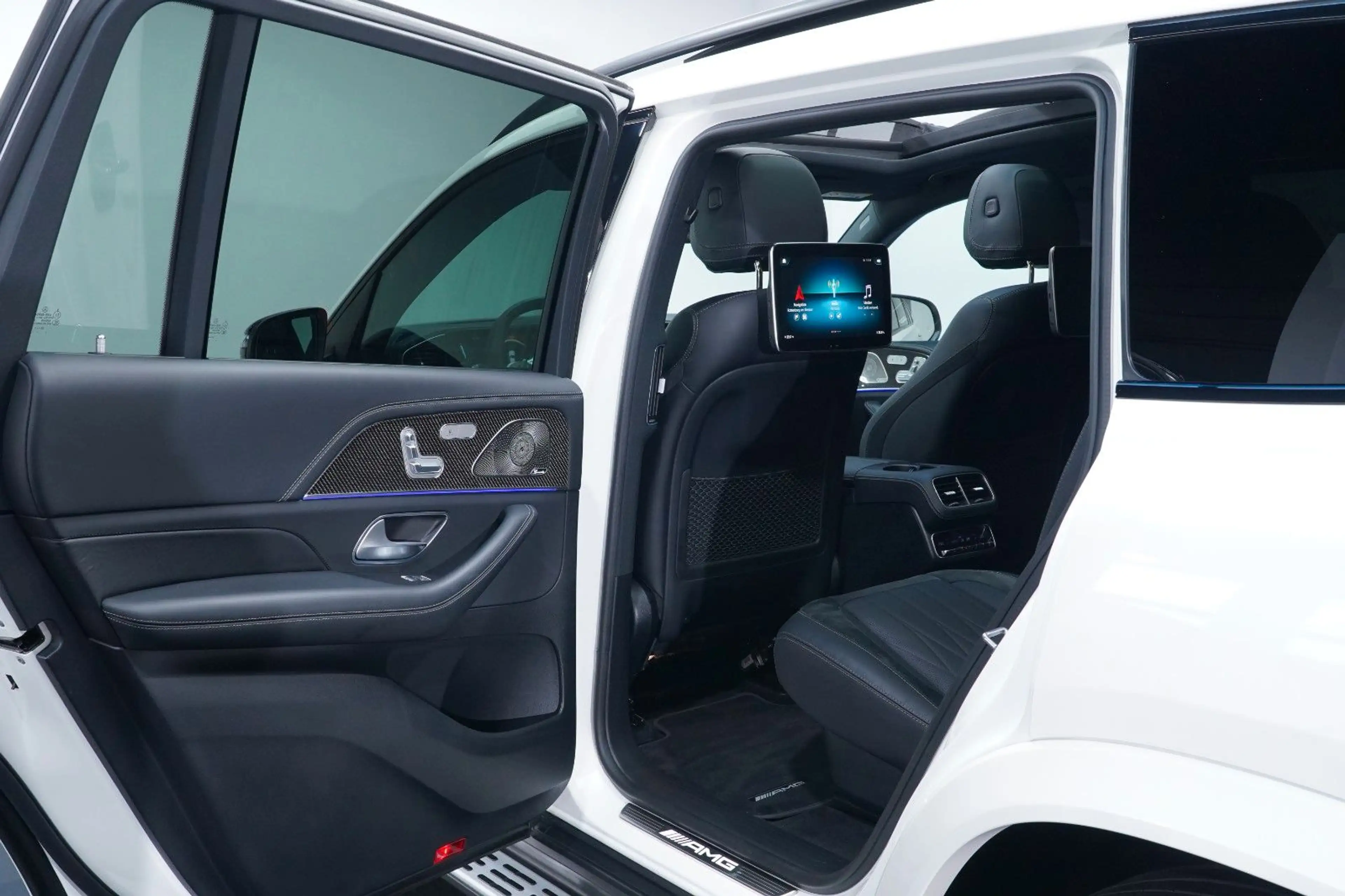 Mercedes-Benz GLS 63 AMG AMG GLS 63 4Matic+ PANO/TV/BURMESTER®/360/23"AMG — photo 12
