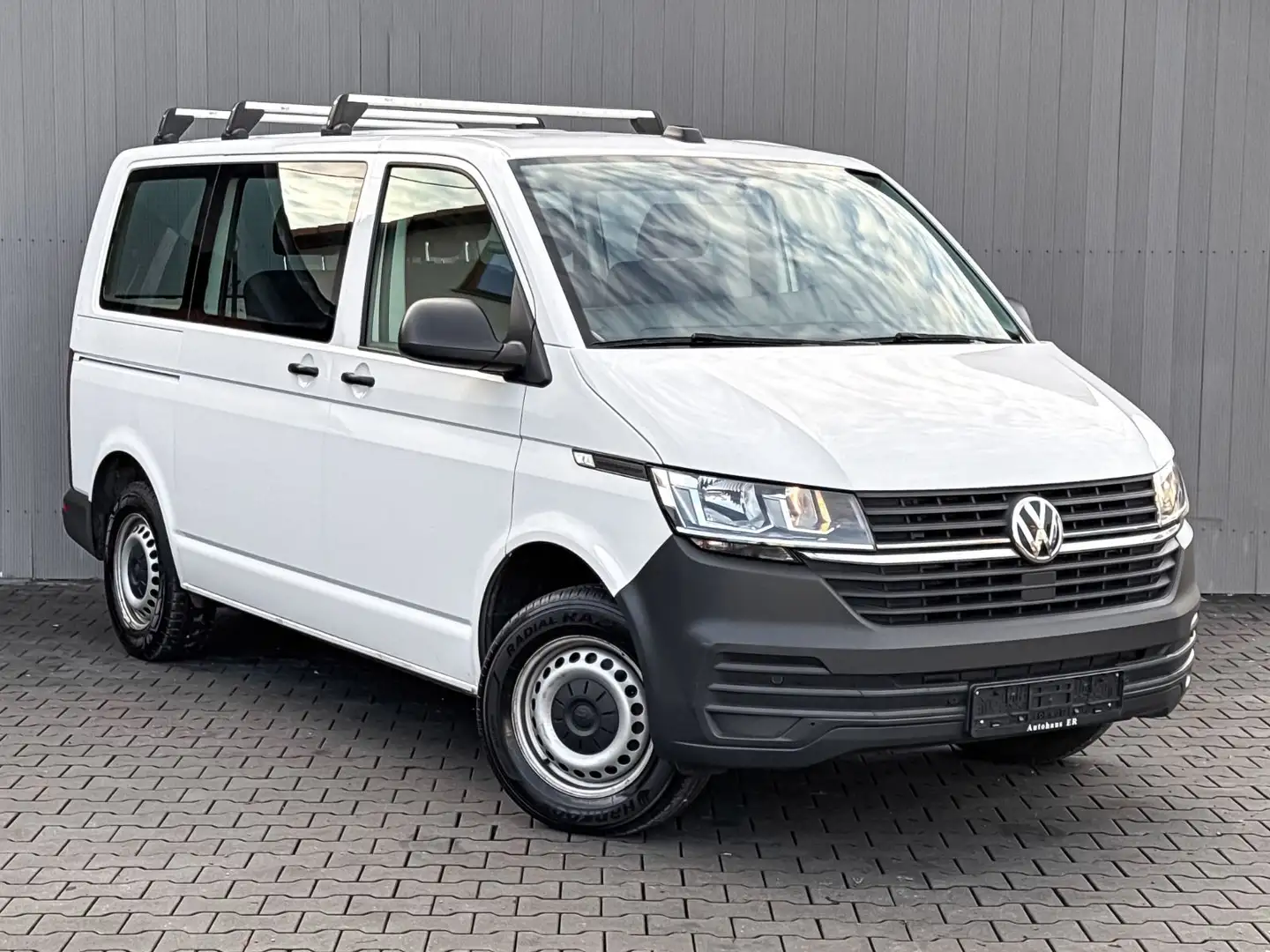 Volkswagen T6 Kombi T6.1 DSG Kombi 5-SITZ|AHK|CARPLAY|PDC|1.HAND|+++ Blanc - 2