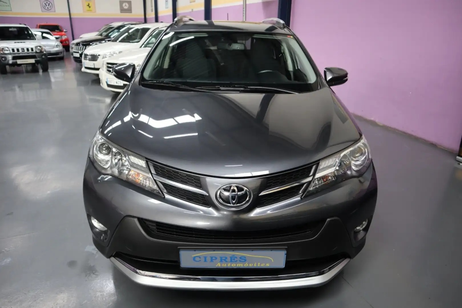 Toyota RAV 4 150D Executive AWD AutoDrive Grau - 2