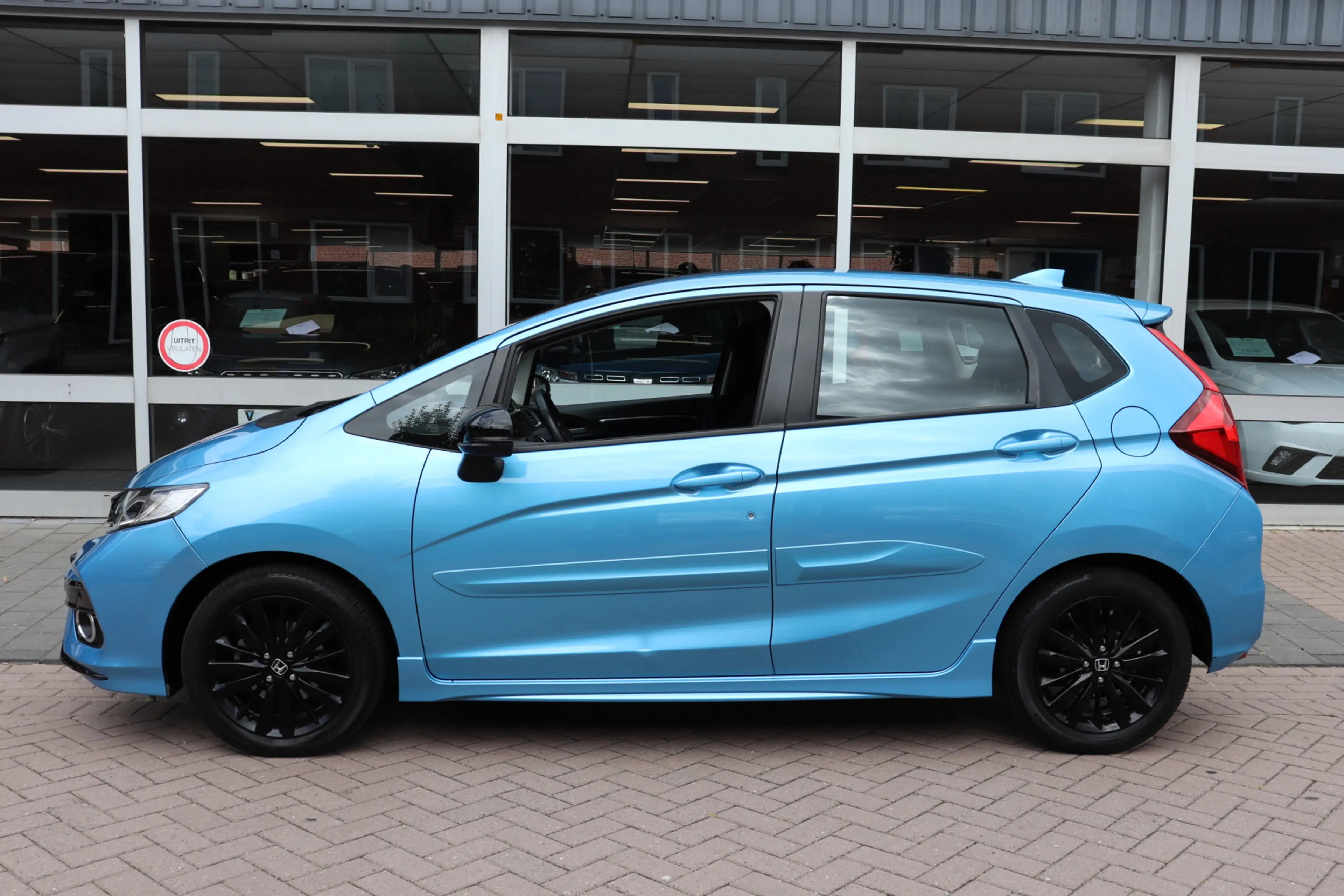 Honda Jazz 1.5 i-VTEC Dynamic Automaat. Luxe uitvoering, lage — photo 2