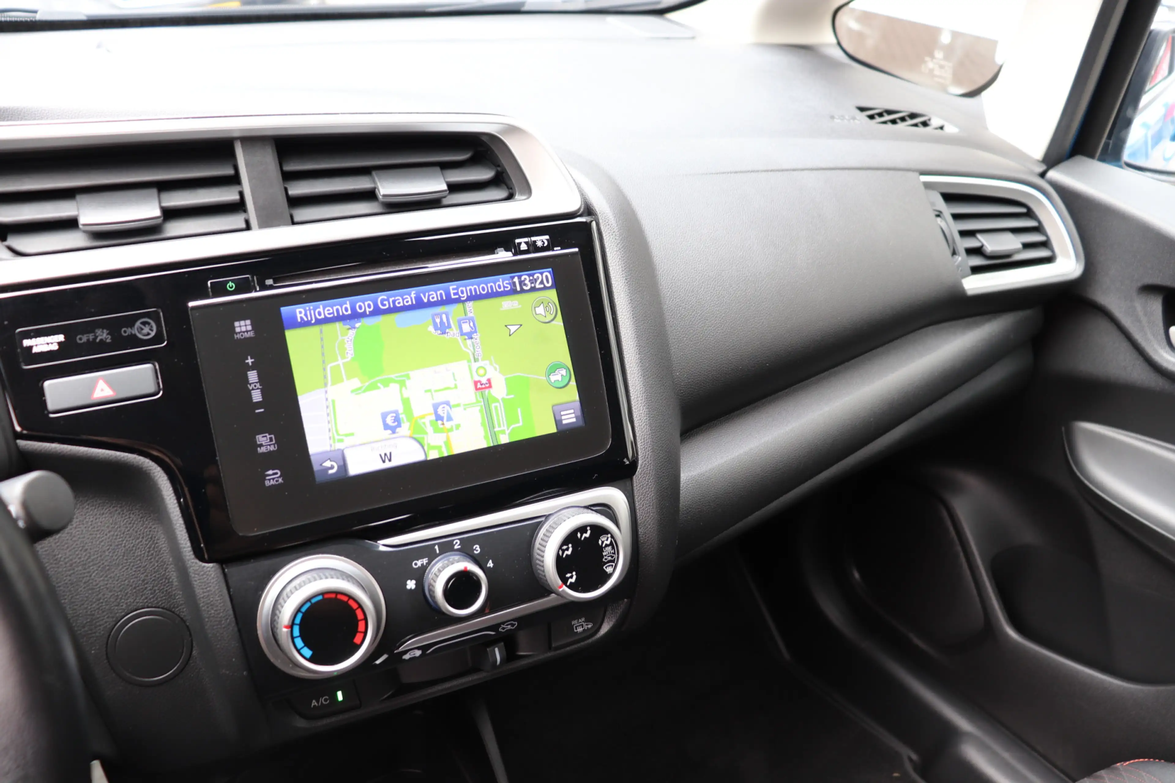 Honda Jazz 1.5 i-VTEC Dynamic Automaat. Luxe uitvoering, lage — photo 14