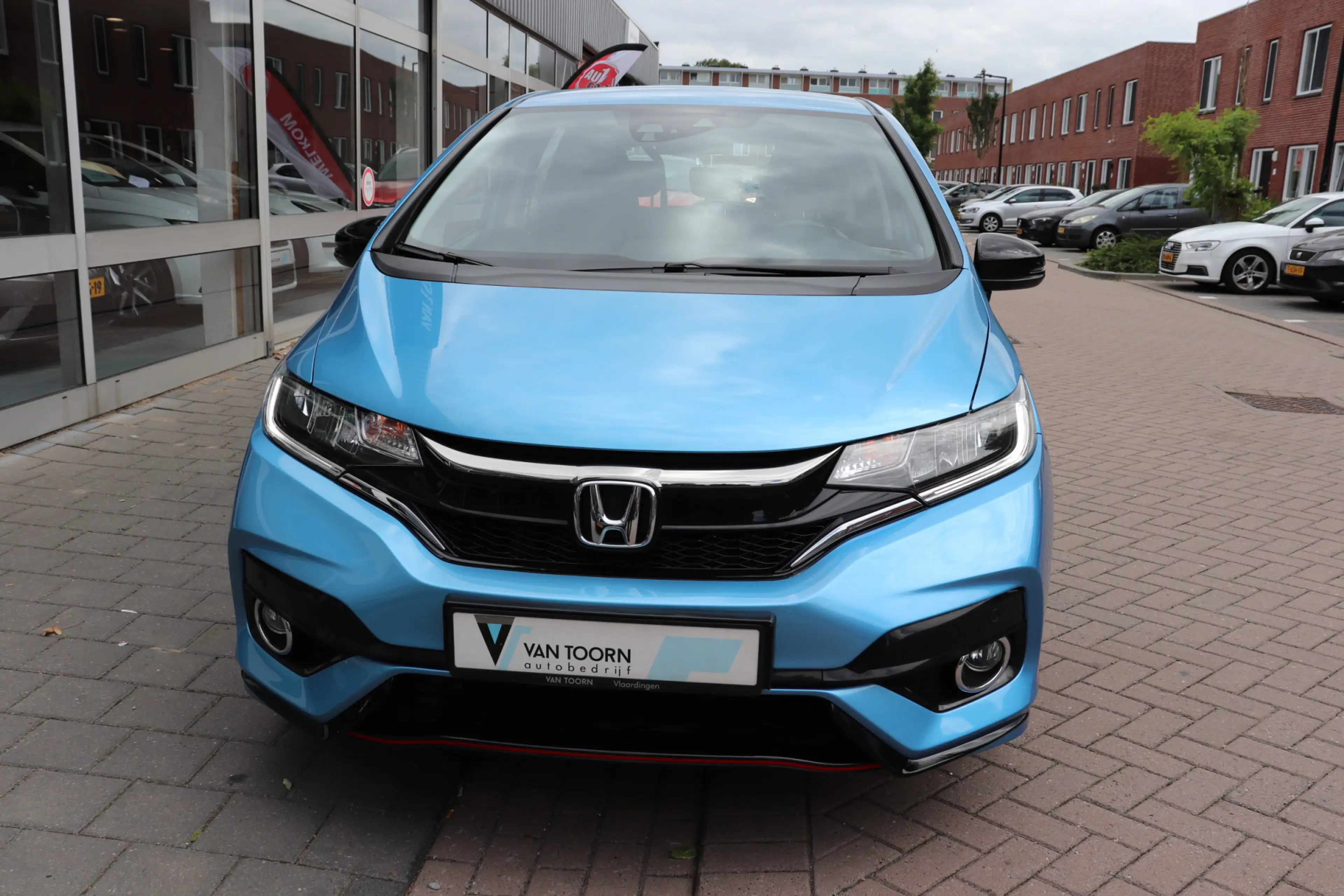 Honda Jazz 1.5 i-VTEC Dynamic Automaat. Luxe uitvoering, lage — photo 4