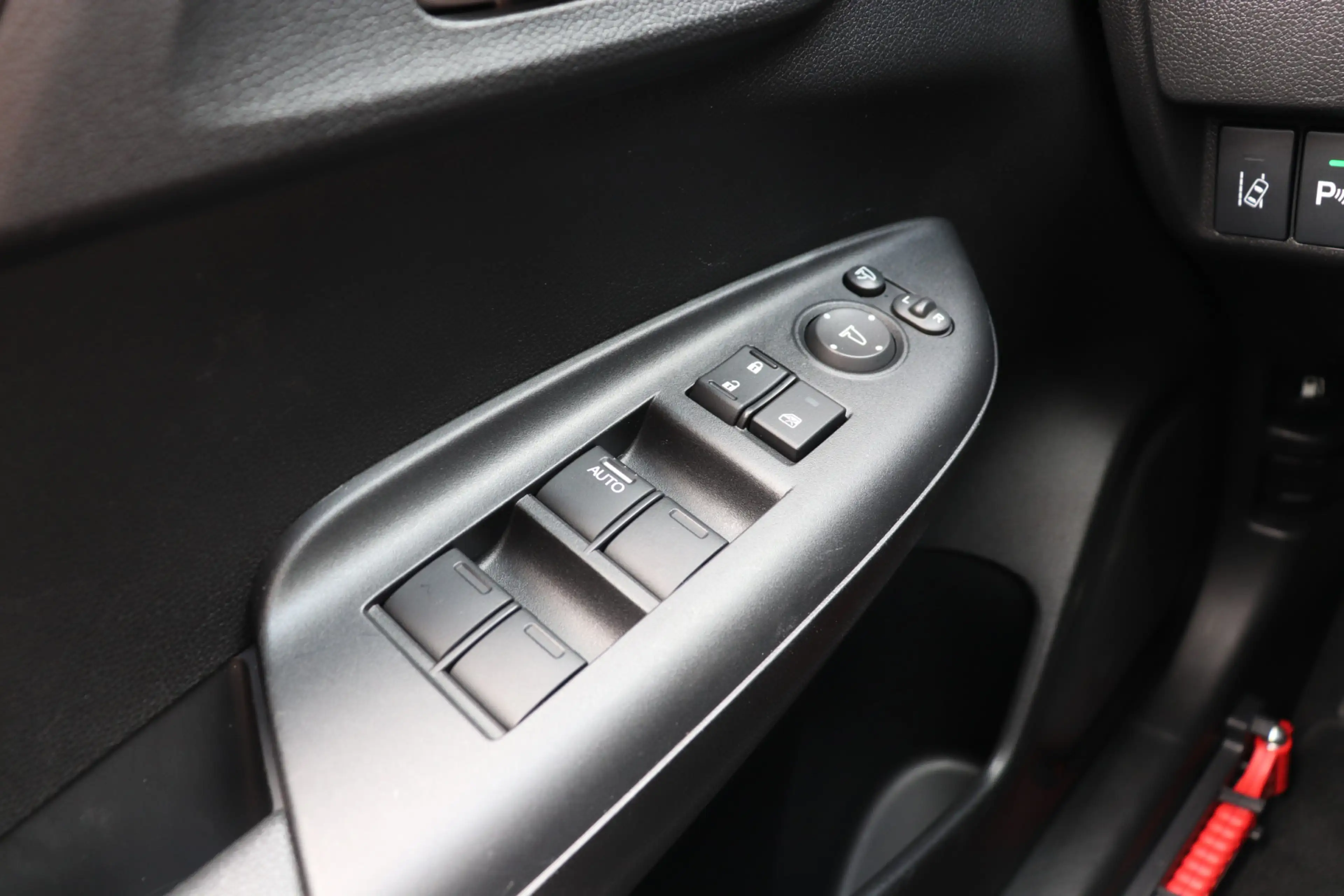 Honda Jazz 1.5 i-VTEC Dynamic Automaat. Luxe uitvoering, lage — photo 17