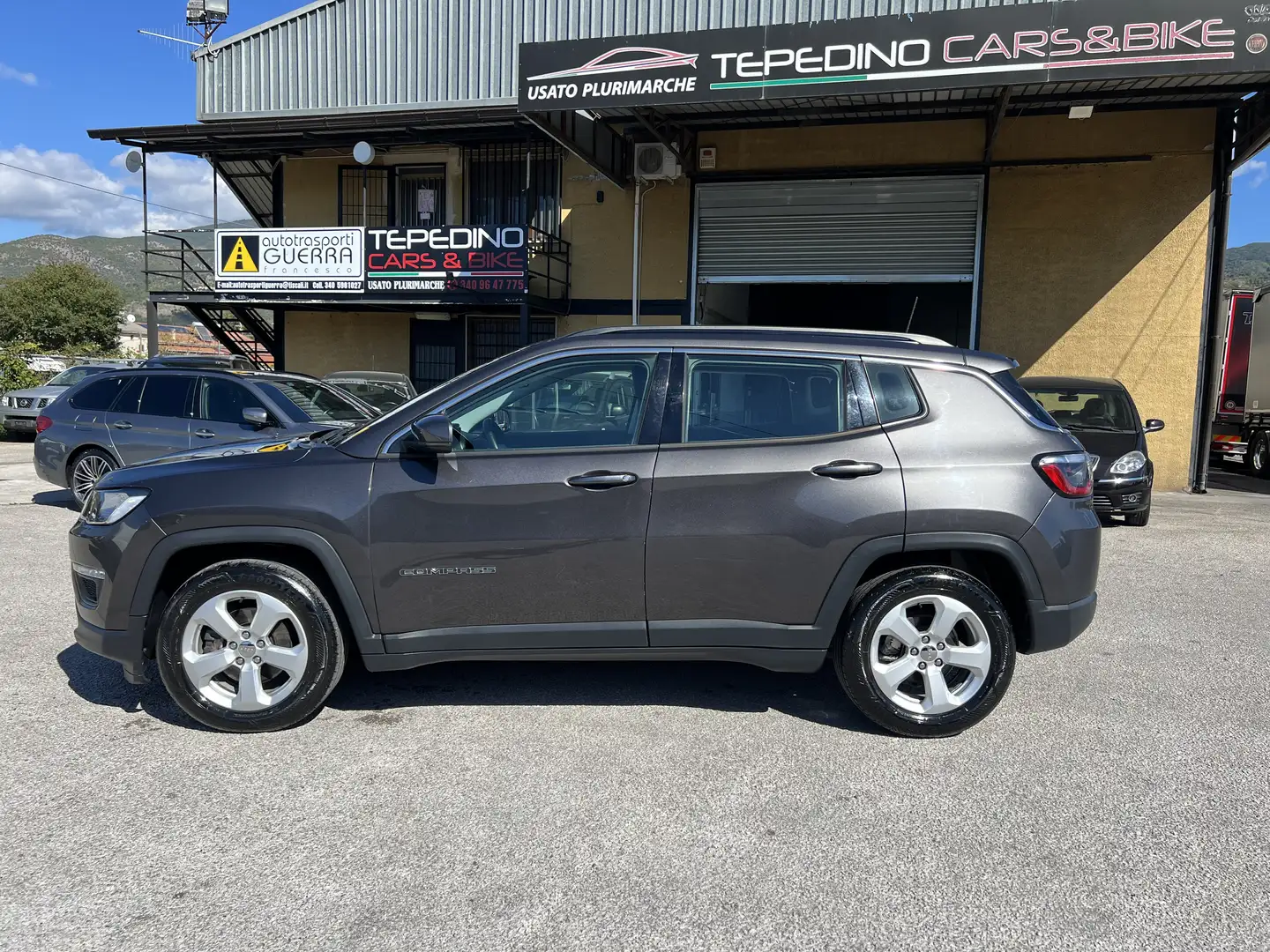Jeep Compass 1.6 mjt Longitude 2wd 120cv my19 Gris - 2
