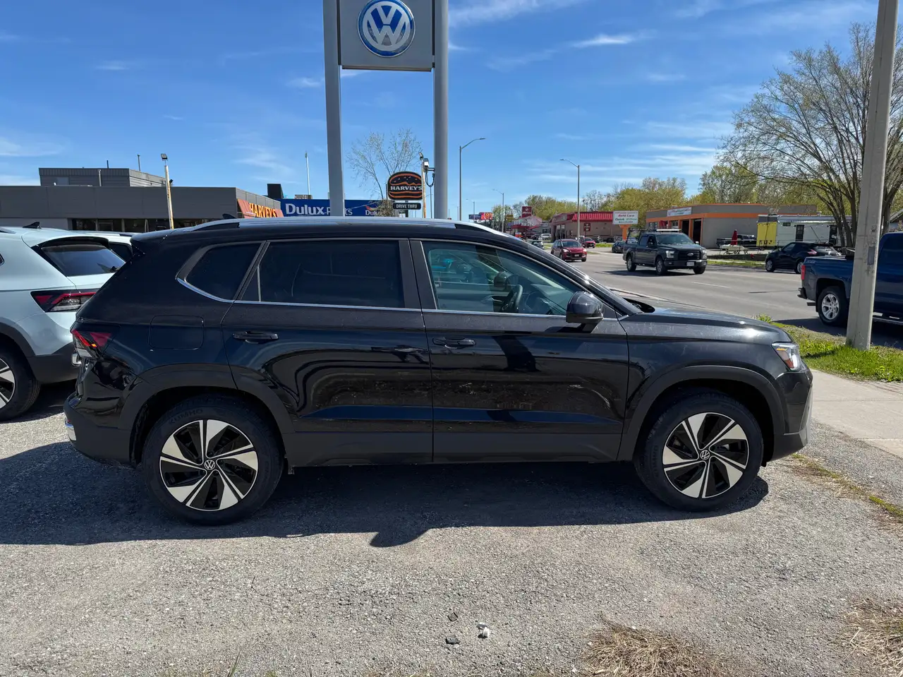 Volkswagen Taos снимка Volkswagen Taos