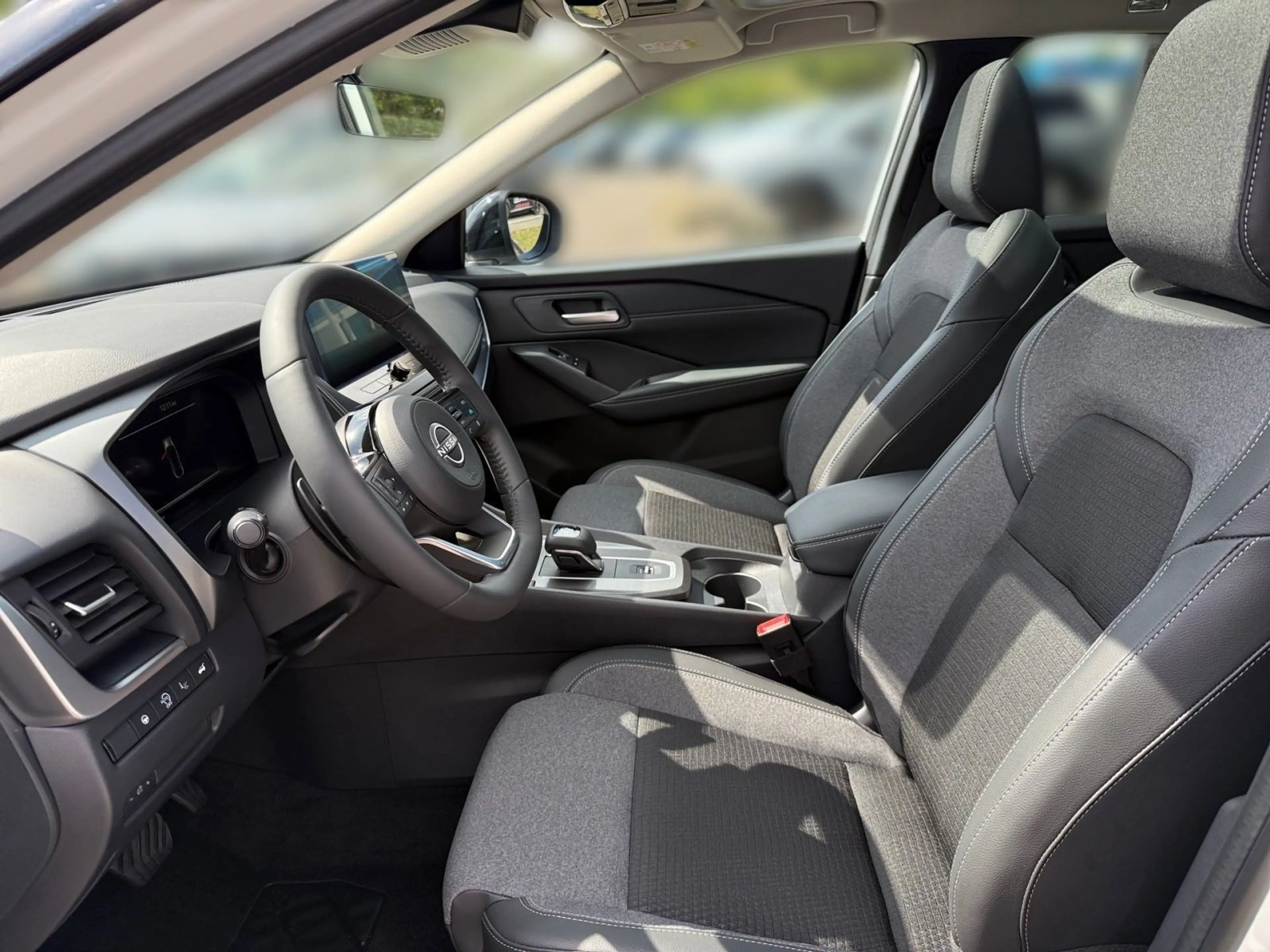 Nissan Qashqai 158PS Xtronic N-Connecta / Winterpaket / — photo 8
