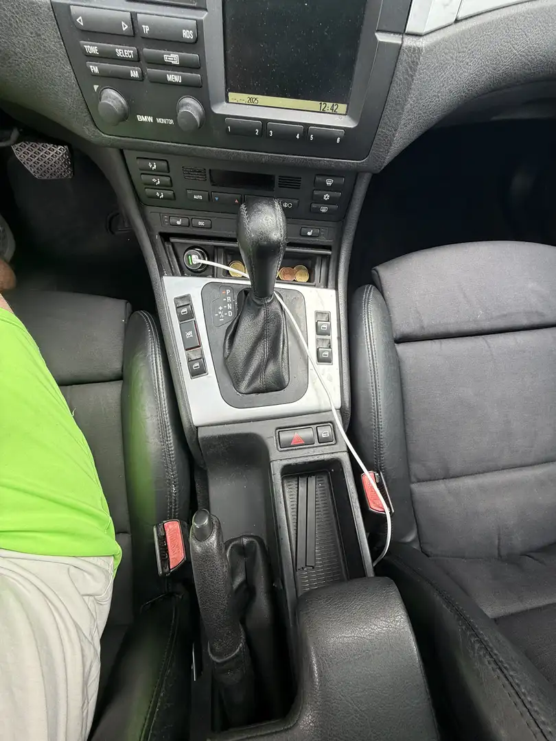 BMW 320 d - 1