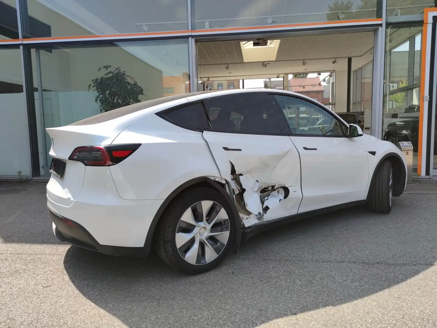 Tesla Model Y RWD 60kWh   TVA/VAT mod'23 Blanc - 1