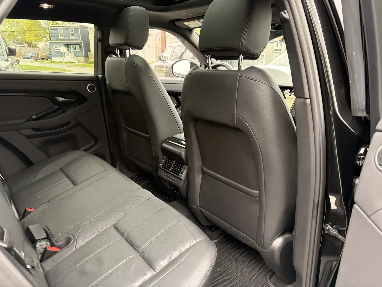 Land Rover Range Rover Evoque снимка Land Rover Range Rover Evoque