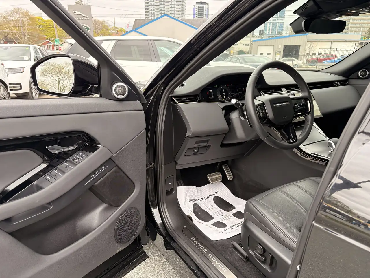 Land Rover Range Rover Evoque снимка Land Rover Range Rover Evoque