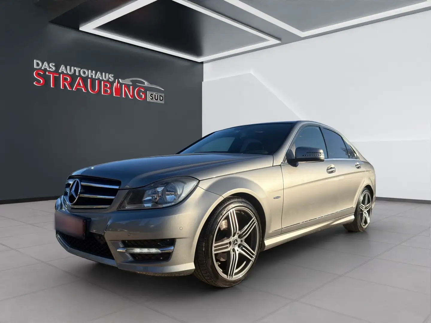 Mercedes-Benz C 200 AMG-PAKET AUTOMATIK*KLIMAAUTO*SHZG*NAVI Silber - 2