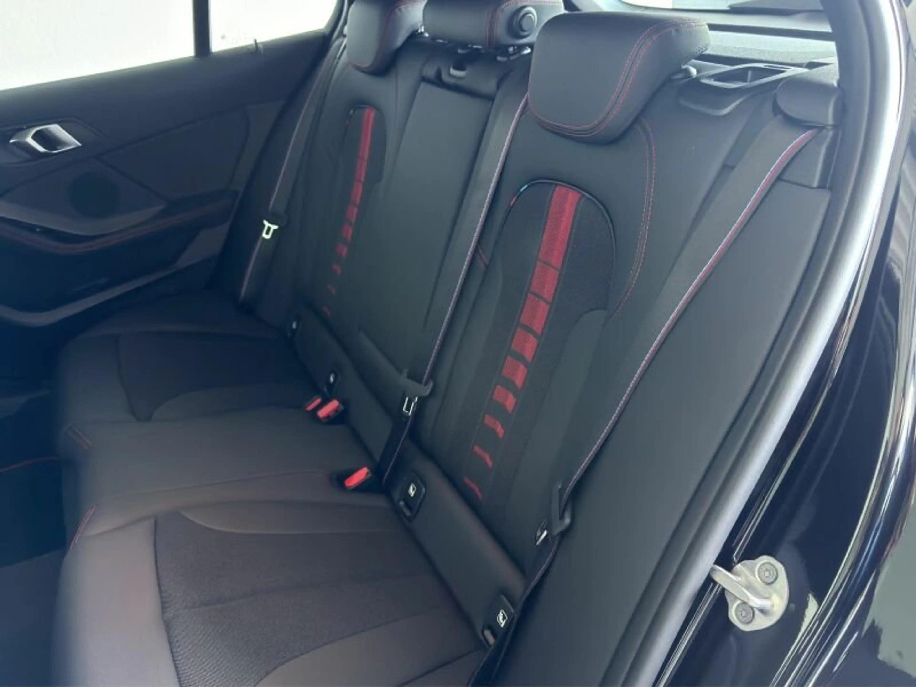 BMW 128 ti SAG LED+/PANO/LHZ/K-ZUG/CAM/PRIVACY/TEMPO — photo 9