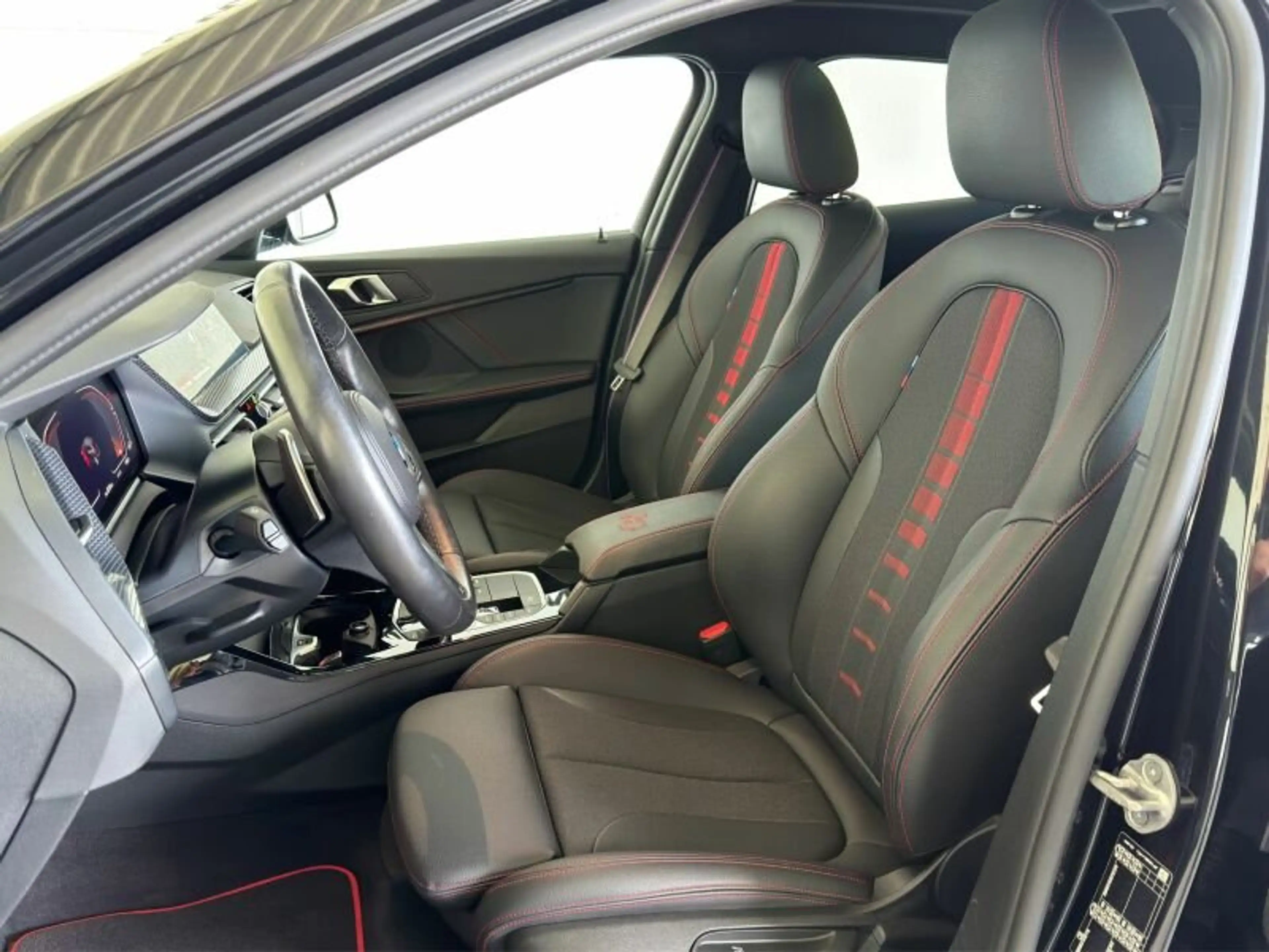 BMW 128 ti SAG LED+/PANO/LHZ/K-ZUG/CAM/PRIVACY/TEMPO — photo 8