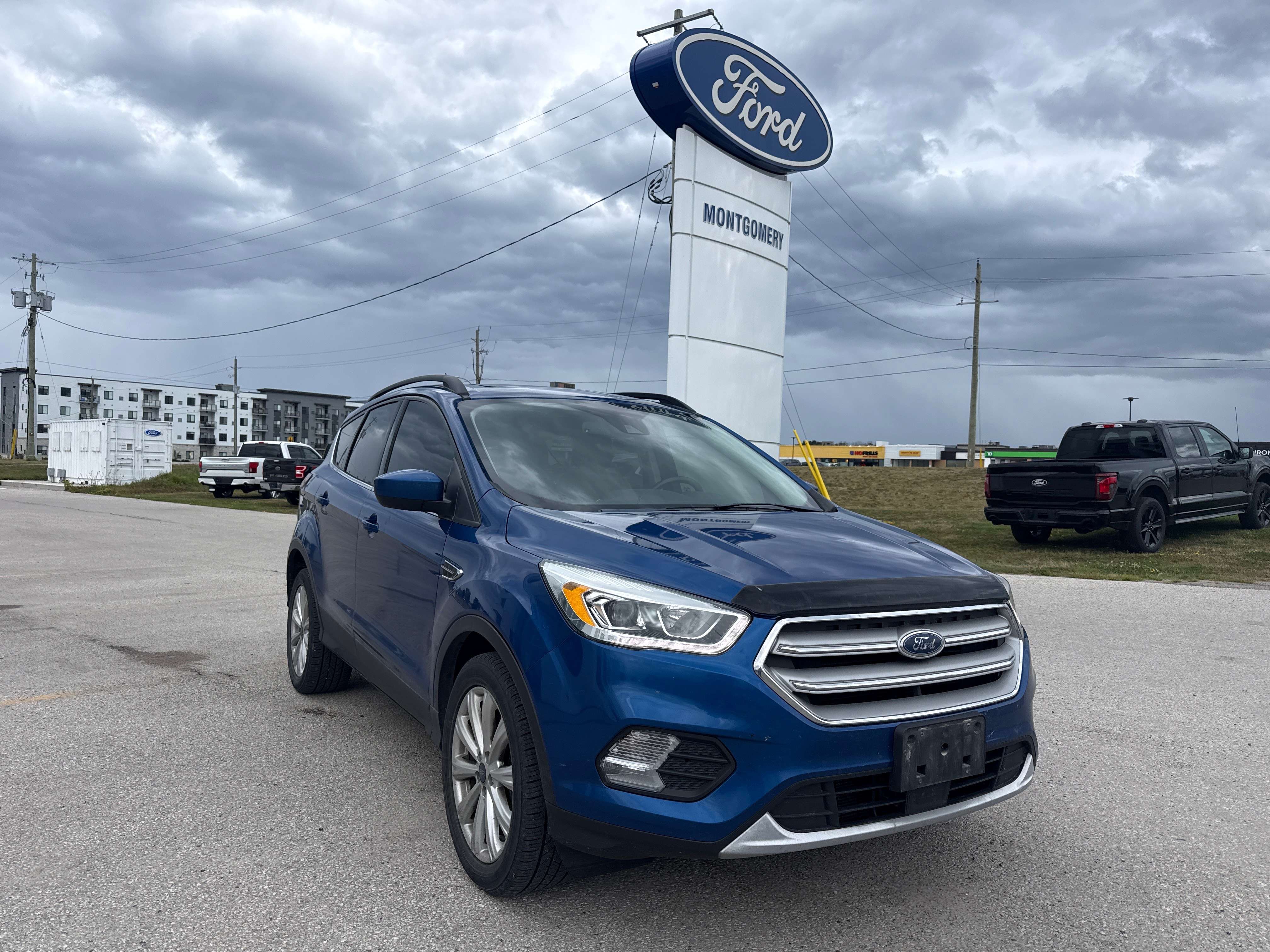 2019 Ford Escape SEL | 4WD | PANO ROOF | NO ACCIDENTS — снимка 1