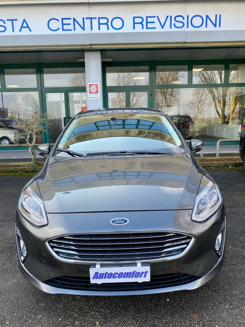 Ford Fiesta 5p 1.1 Titanium * PREZZO REALE * Gris - 2