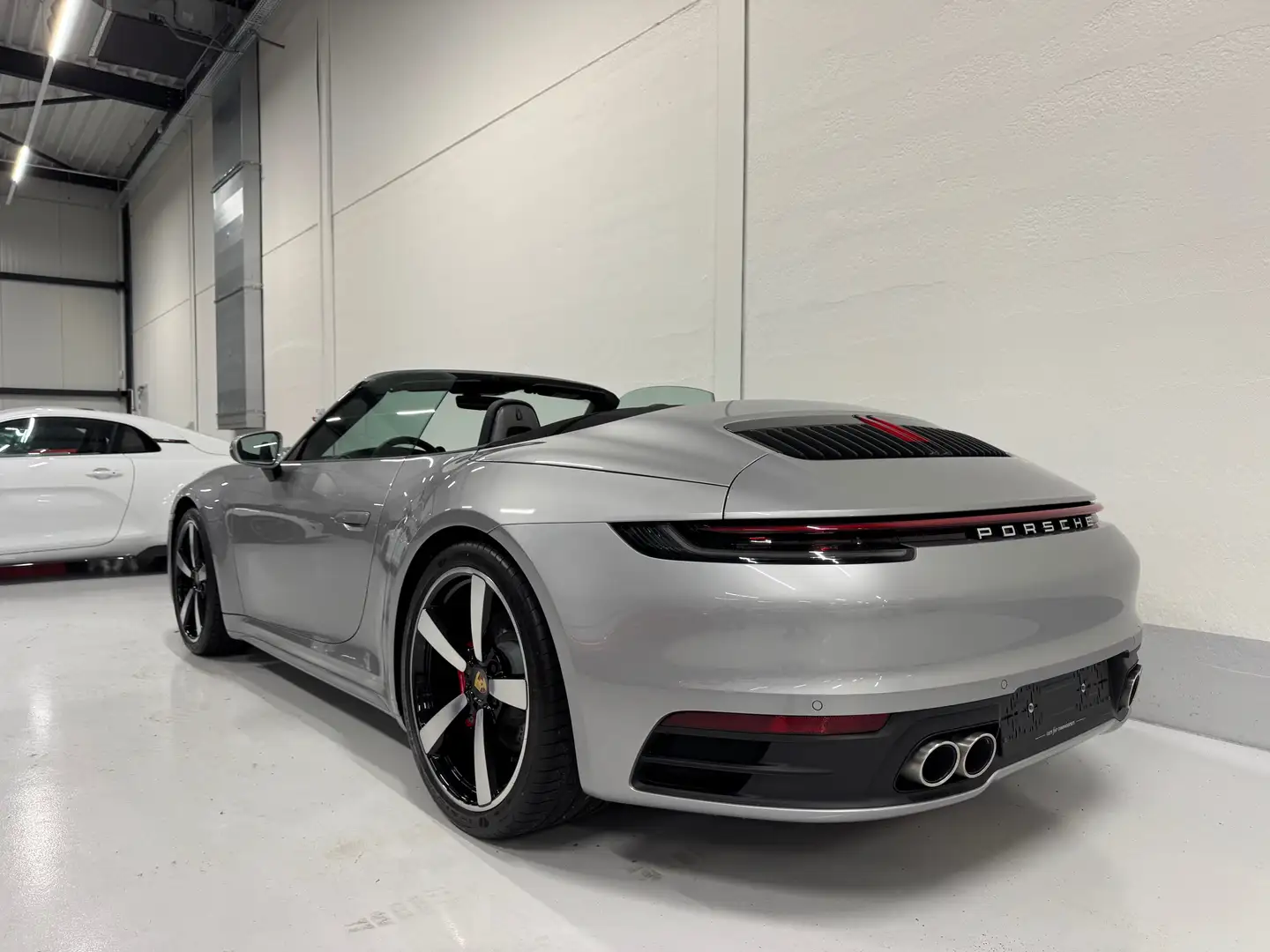 Porsche 992 911 Carrera S Cabriolet PDK Silber - 2