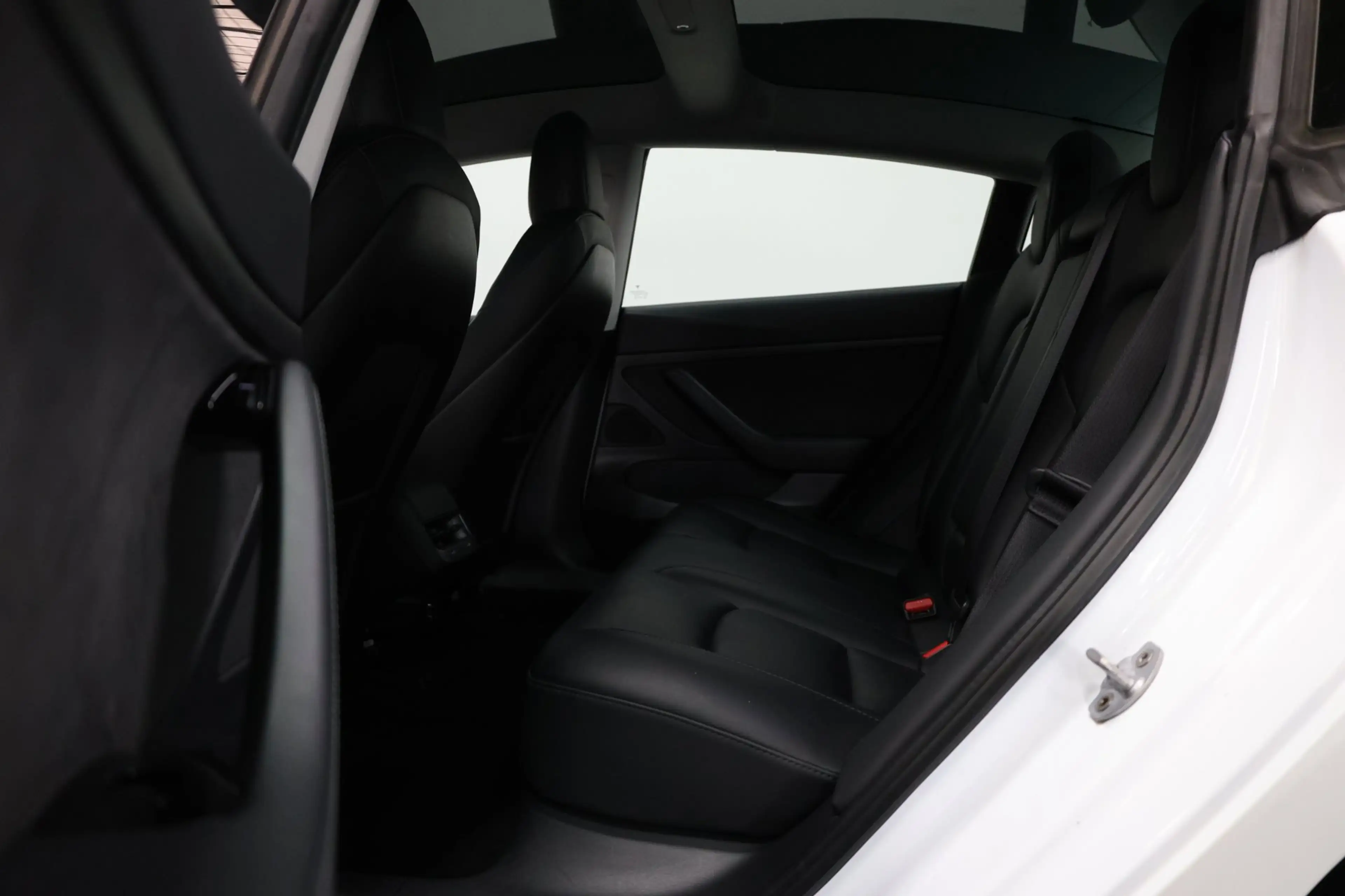 Tesla Model 3 Standard RWD Plus 60 kWh PANORAMADAK/LEER+S.VERWAR — photo 10