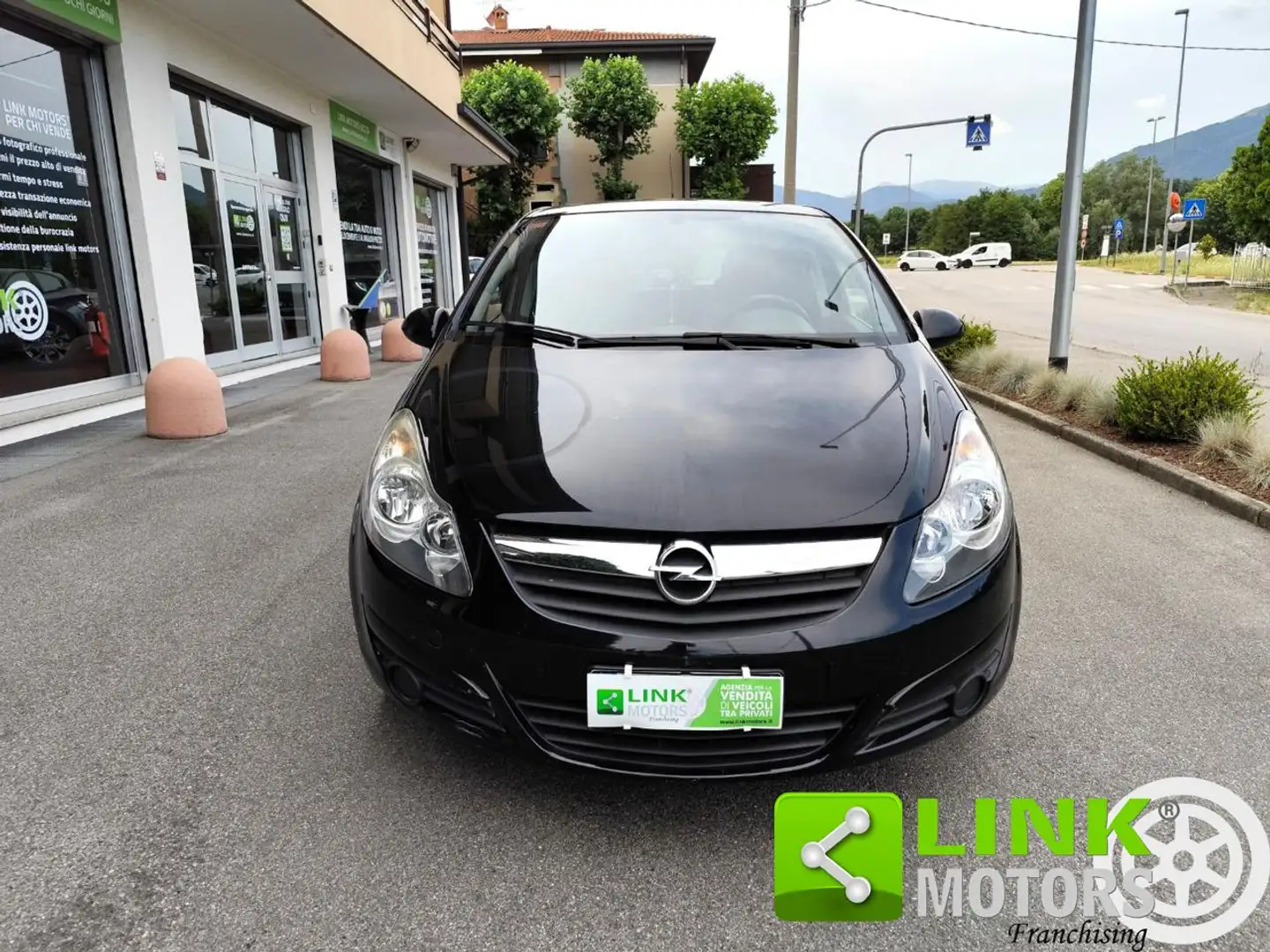 Opel Corsa 1.2 5 porte Edition NEOPATENTATI GAR.INCLUSA Nero - 2