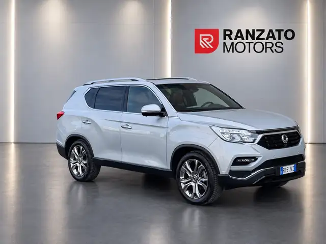 SsangYong Rexton 2.2 diesel ICON 4wd 7 posti FULL OPTIONAL
