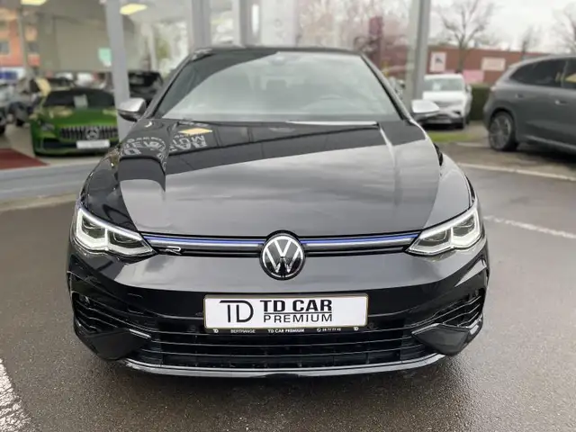 Volkswagen Golf view 2