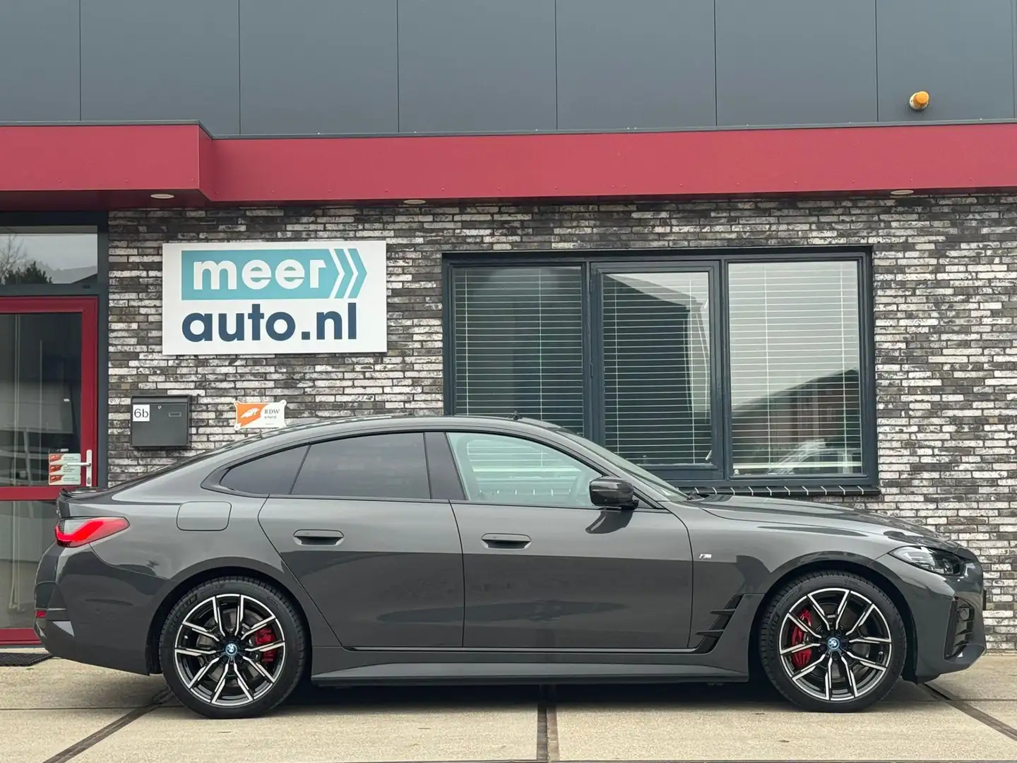 BMW i4 EDrive40 High Executive 84 kWh M-SPORT VOL! l H/K Сірий - 2