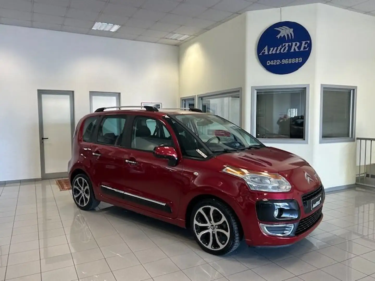 Citroen C3 C3 Picasso Picasso 1.4 vti 16v Exclusive Style Rood - 1