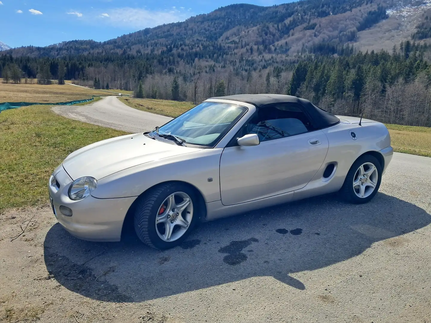MG MGF 1.8i - 1