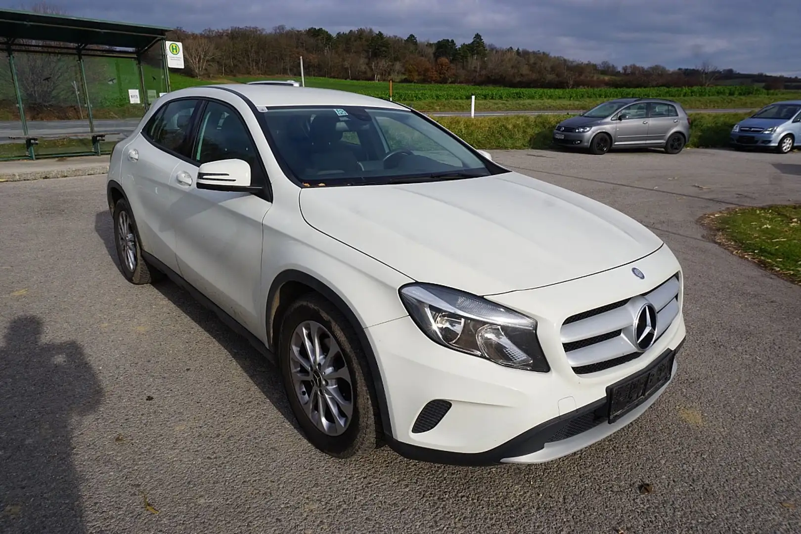 Mercedes-Benz GLA 200 CDI 4MATIC Aut. Blanc - 1