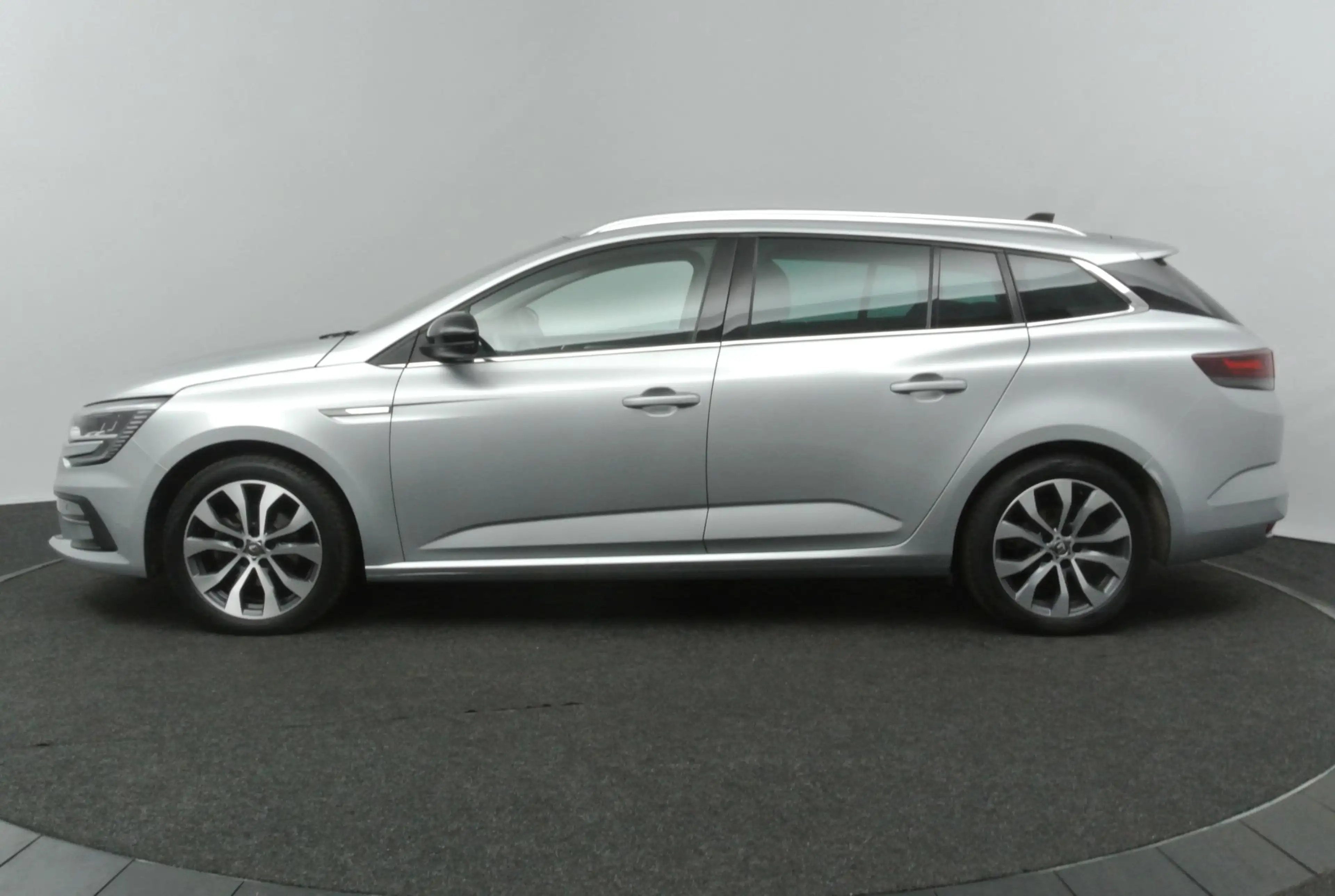 Renault Megane Estate 1.3 TCe 140 EDC Techno | Automaat | Trekhaa — photo 10