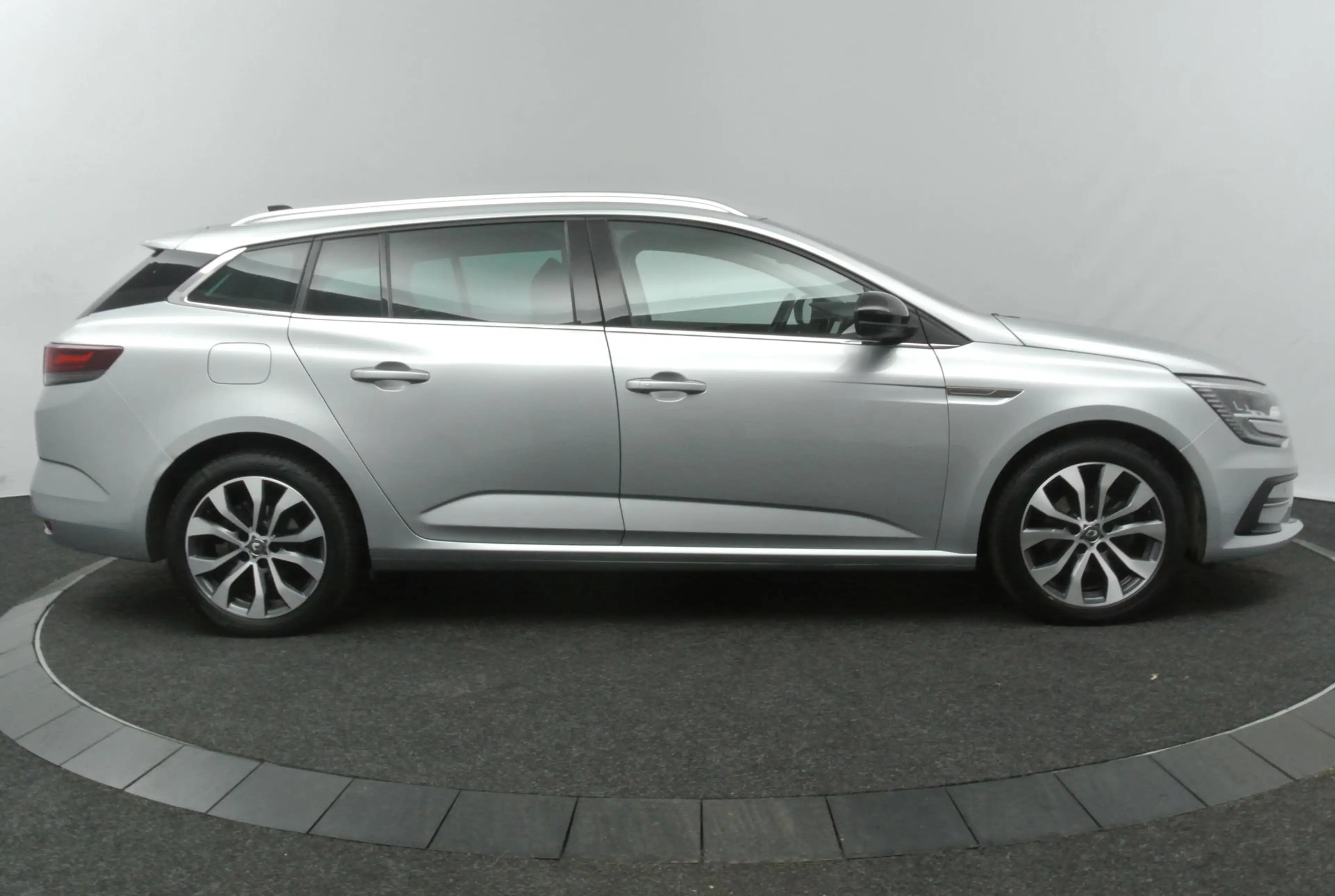 Renault Megane Estate 1.3 TCe 140 EDC Techno | Automaat | Trekhaa — photo 11