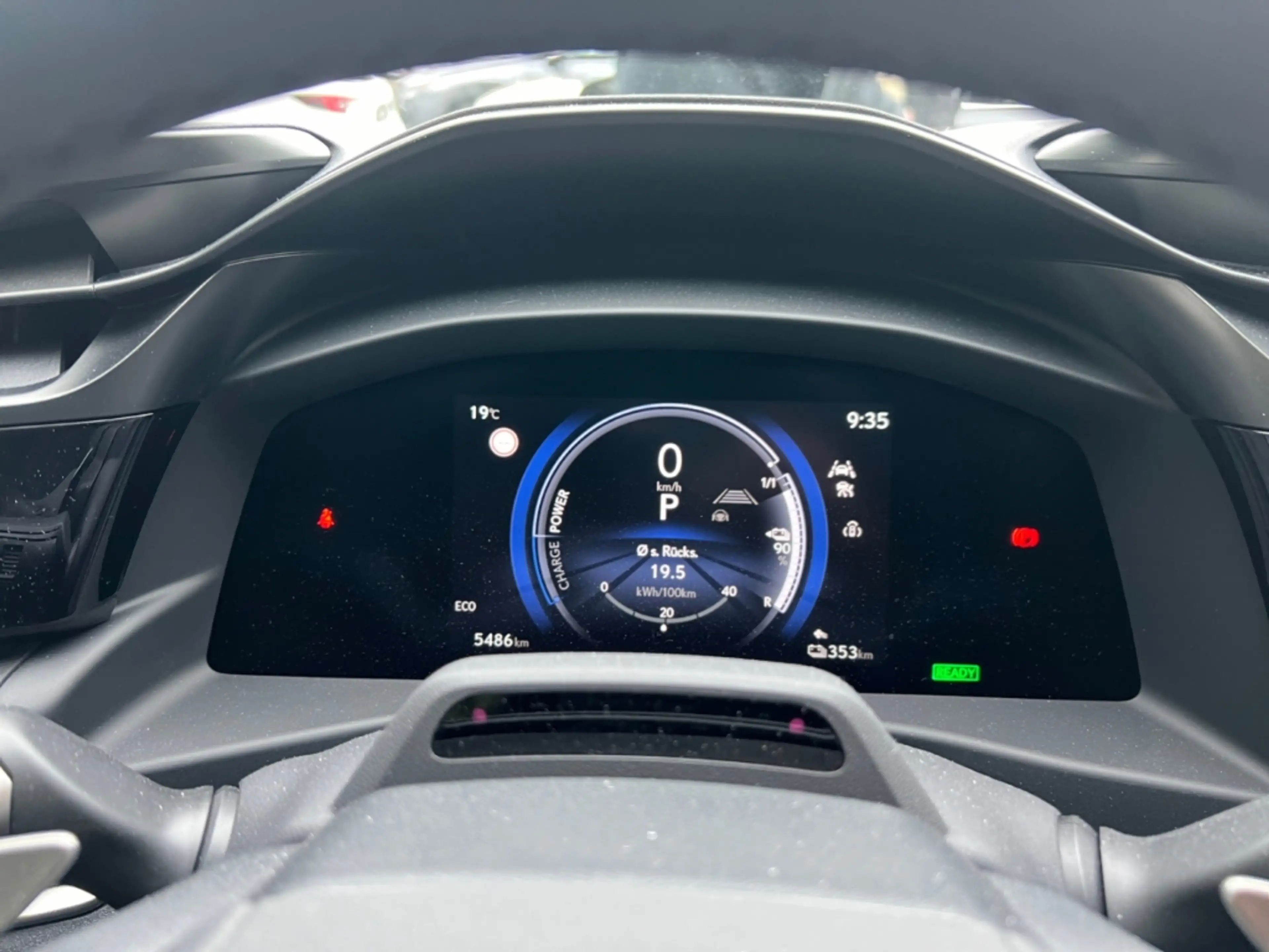 Lexus RZ 300e Luxury Line *LED*HUD*360*M Levinson*ACC* — photo 12