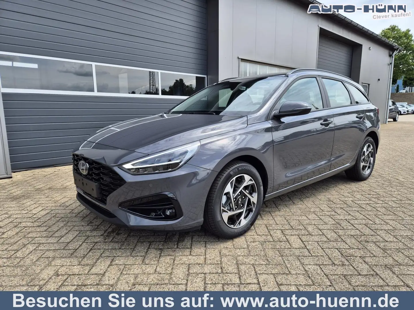Hyundai i30 Kombi  1.0 T-GDI 100PS Automatik AbstandsTempom... Grigio - 1