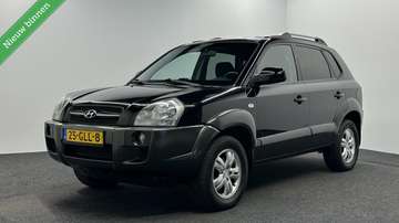 2.0i Style TREKHAAK NAVI ECC CRUISE.