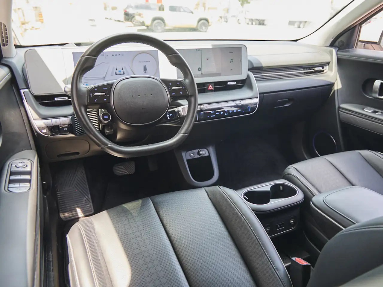 Hyundai IONIQ 5 снимка Hyundai IONIQ 5