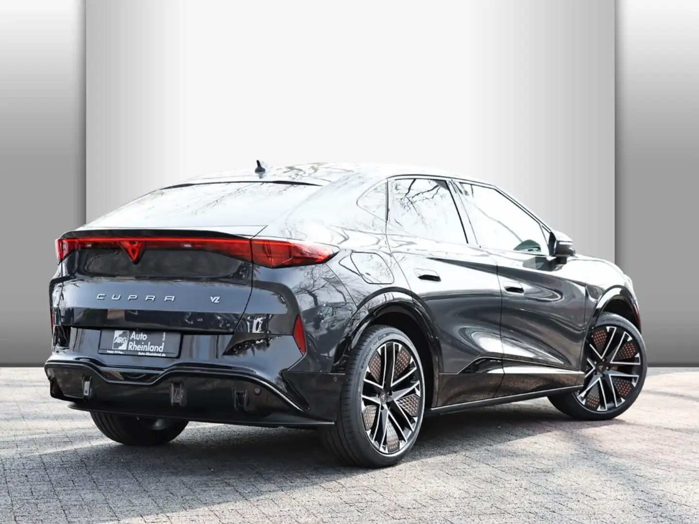 CUPRA Tavascan Extreme VZ 4Drive 77kWh ACC/MATRIX LED/LEDER/RPA Gris - 2