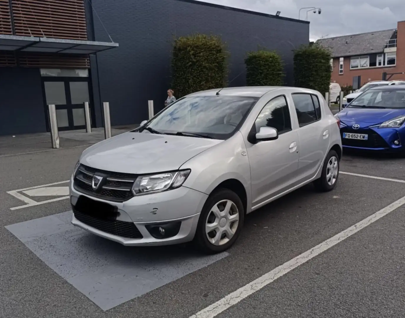 Dacia Sandero 1.5 dCi 90 Lauréate - 1