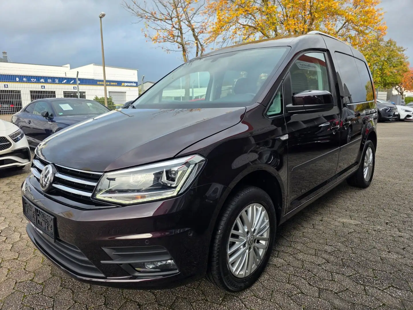 Volkswagen Caddy PKW Trendline BMT Schwarz - 1