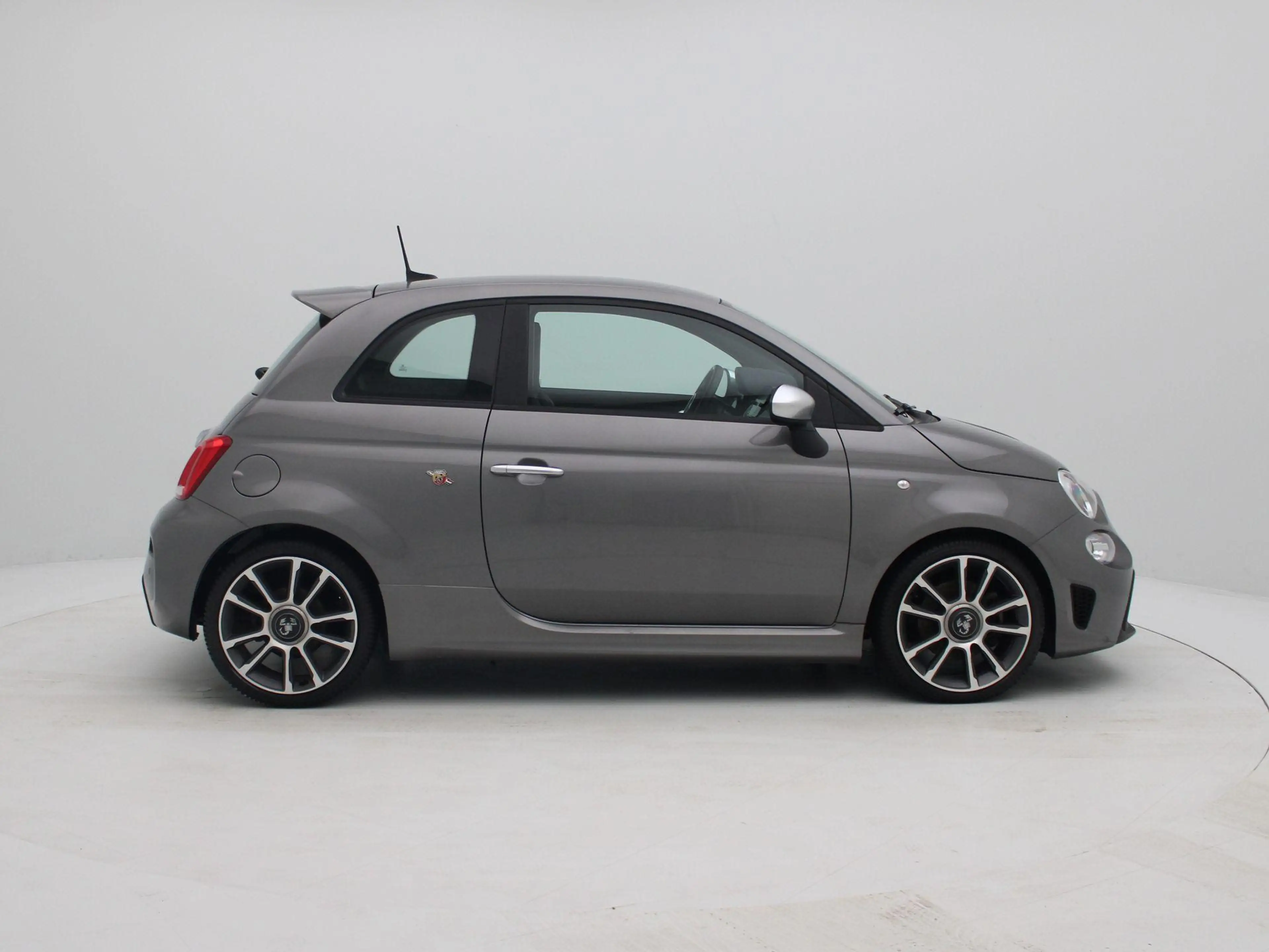 Abarth 595 Turismo 1.4 T-Jet Abarth — photo 6