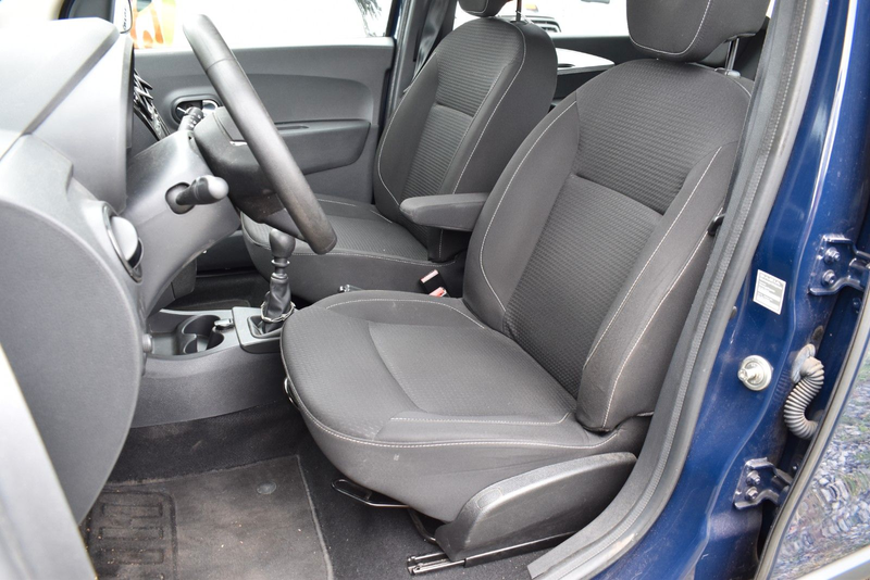 Dacia Lodgy Comfort 2.HD| NAVI| AHK| KAMERA| KLIMA|TÜV — photo 14