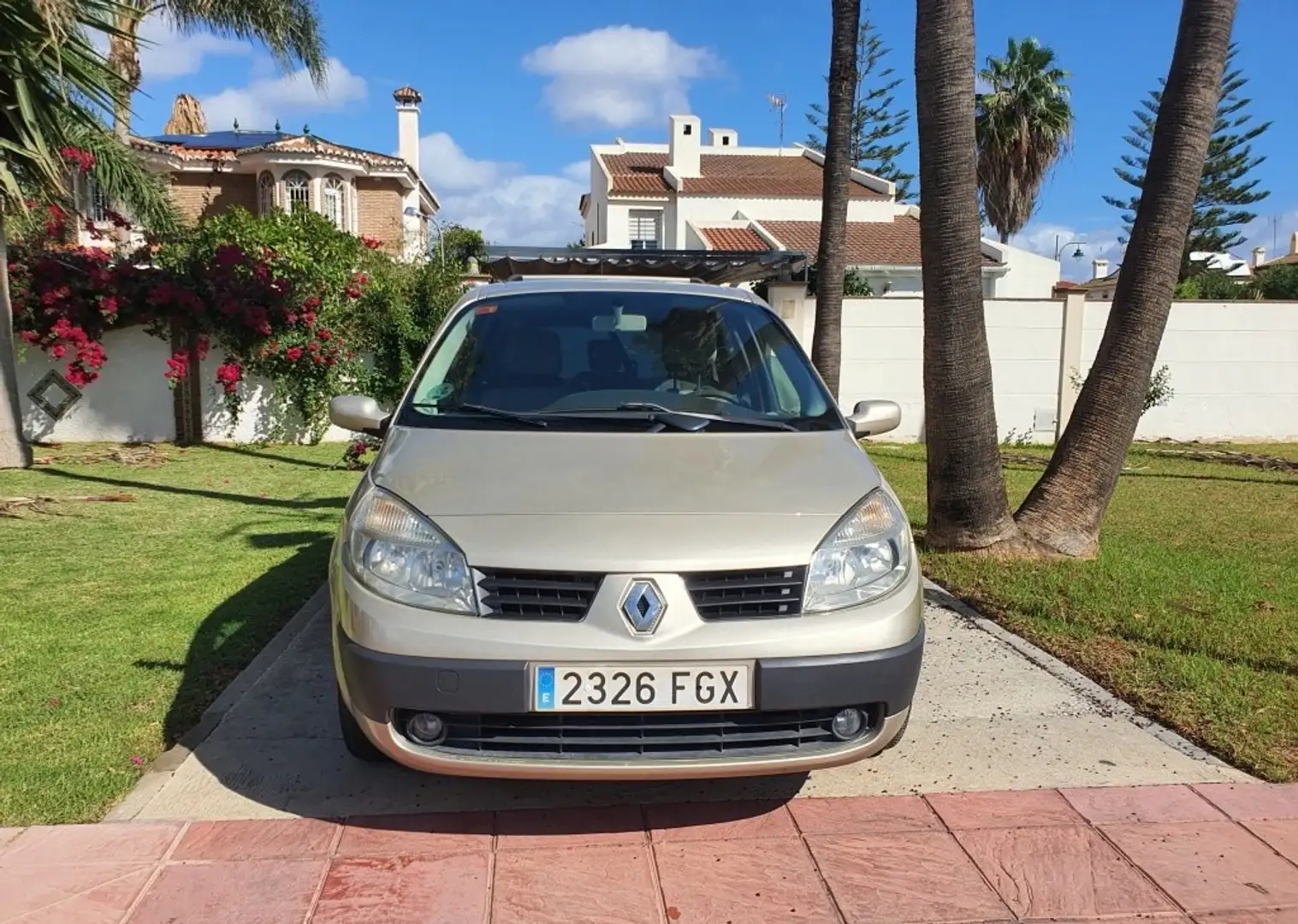 Renault Scenic Grand 1.6 Expression 7pl. Beige - 2