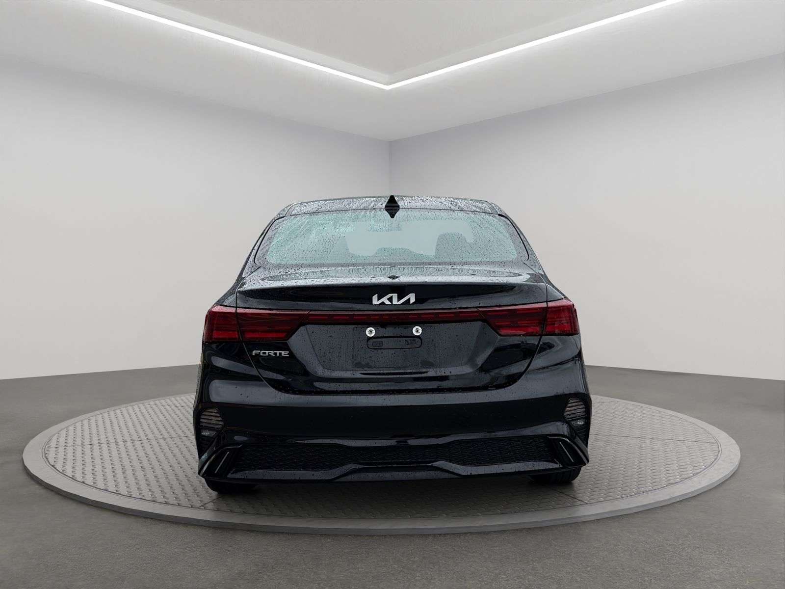 2024 Kia Forte EX+ / LOCAL / ONE OWNER / NO ACCIDENTS — снимка 1